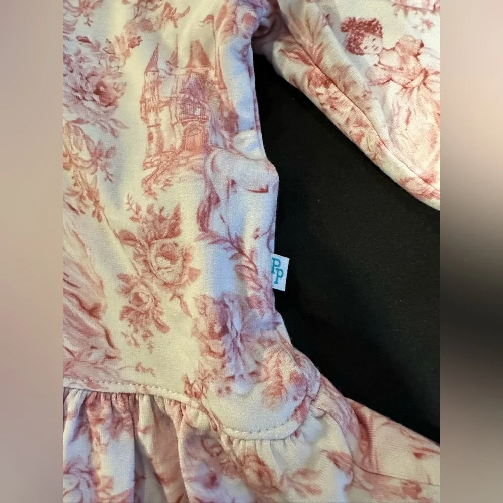 Posh Peanut Antoinette Ruffled Zippered Hoodie Size 3T/4T - Picture 5 of 8